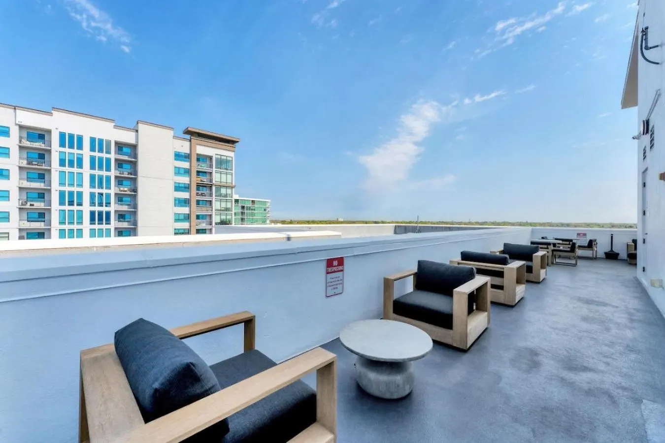 Modern 3 Bedroom Condo In Downtown W Free Parking Orlando United States