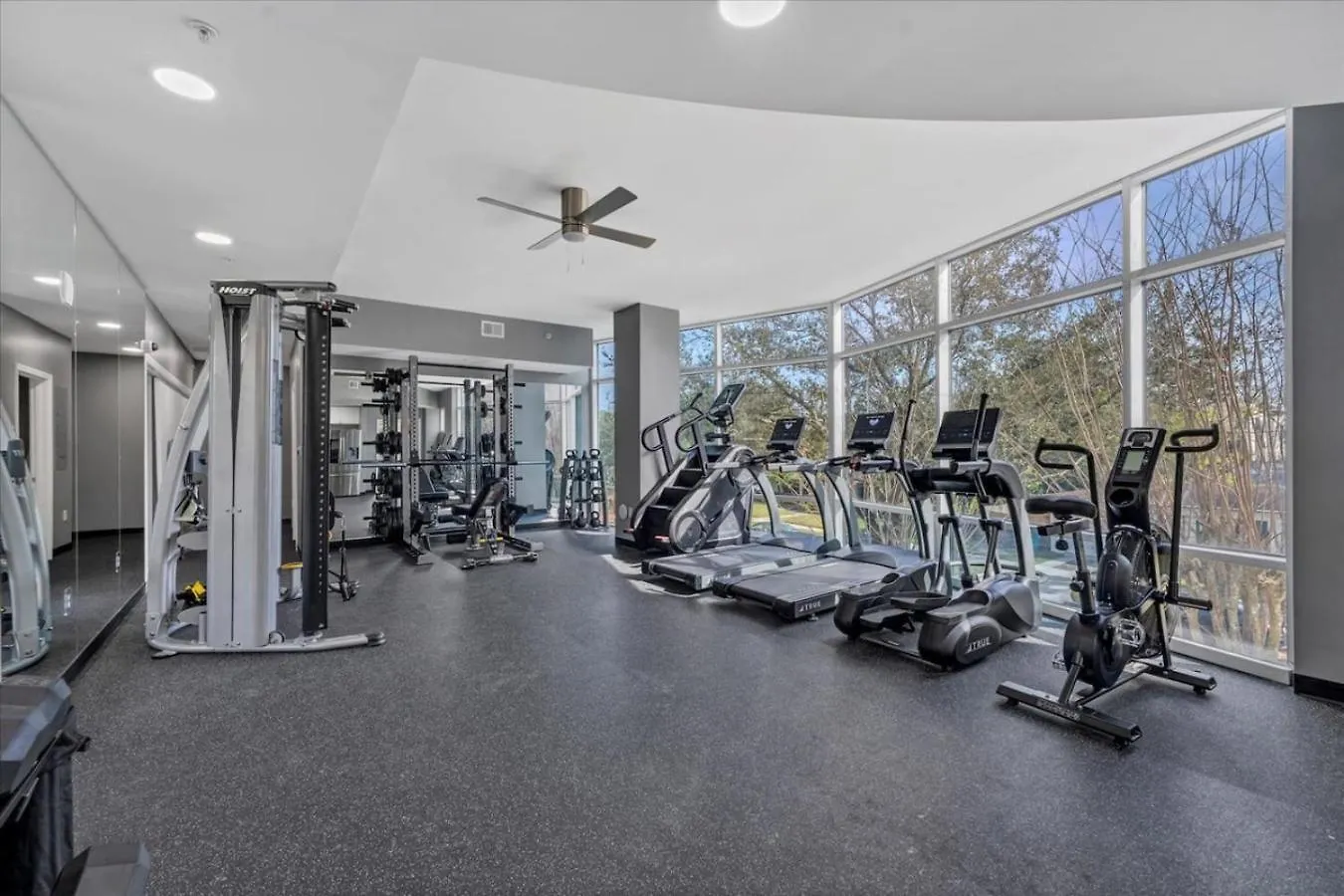 Modern 3 Bedroom Condo In Downtown W Free Parking Orlando 0*,