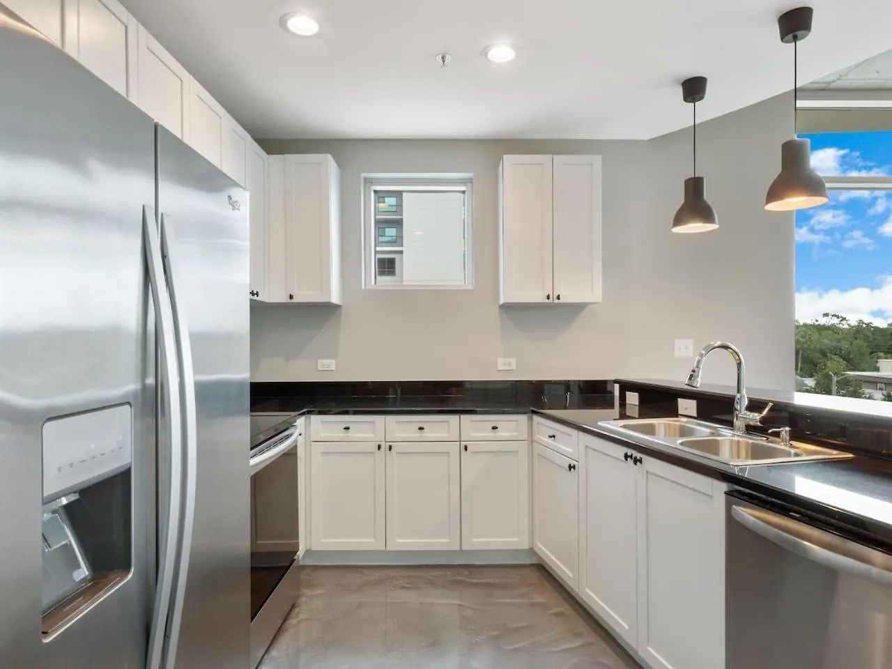 Modern 3 Bedroom Condo In Downtown W Free Parking Orlando